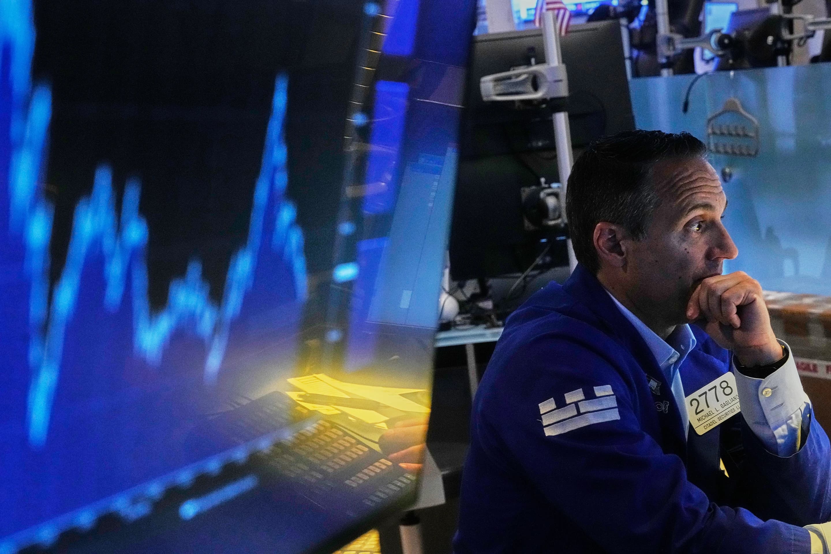Shares Skid Across Asia as AI Stock Sell-Off Deepens and Brent Oil Surpasses $100 a Barrel Shares Skid Across Asia as AI Stock Sell-Off Deepens and Brent Oil Surpasses $100 a Barrel