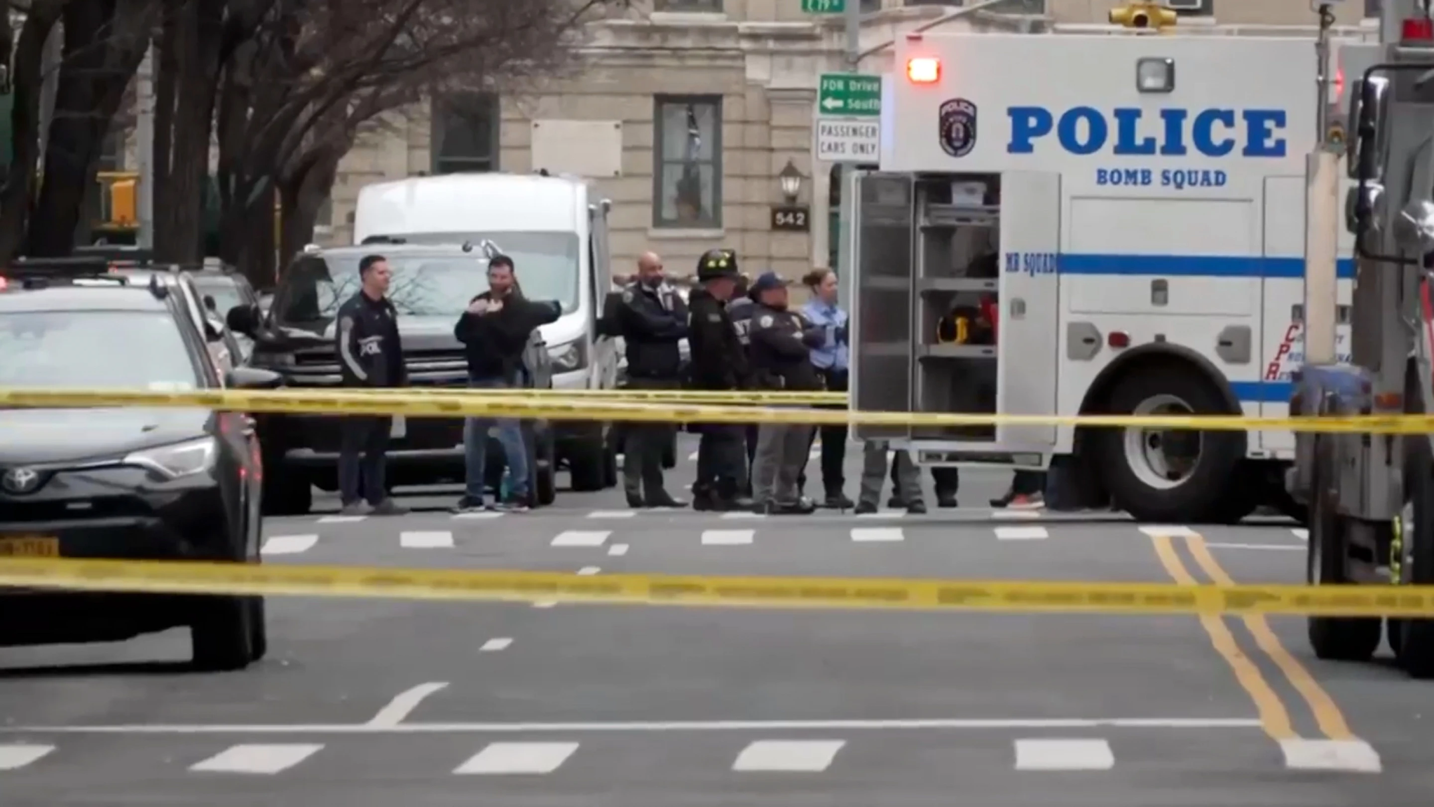 Counterprotester threw improvised explosive at anti-Islam event in NYC, police say Counterprotester threw improvised explosive at anti-Islam event in NYC, police say