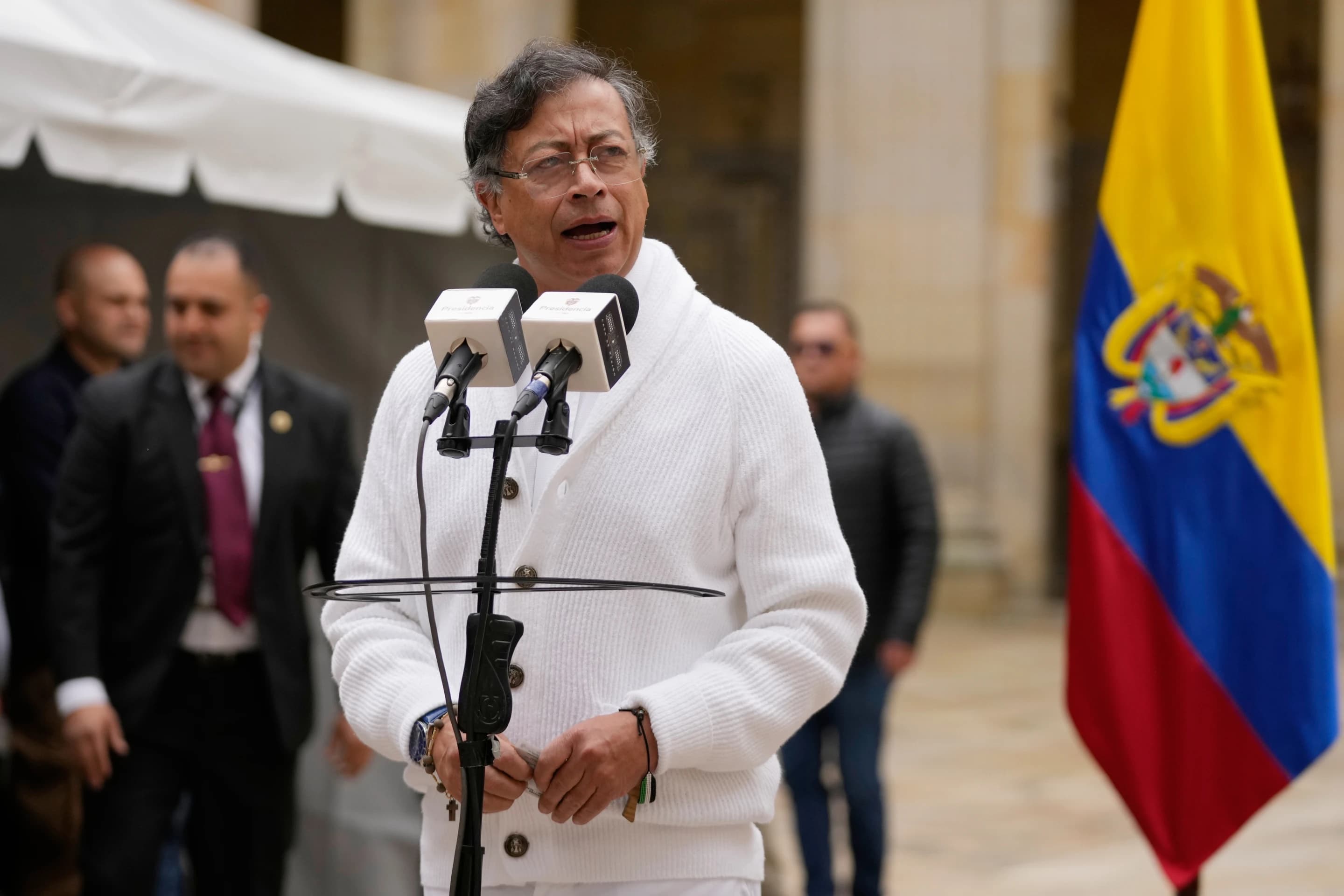 DEA names Colombian president ‘priority target’ as US prosecutors probe ties to drug traffickers DEA names Colombian president ‘priority target’ as US prosecutors probe ties to drug traffickers