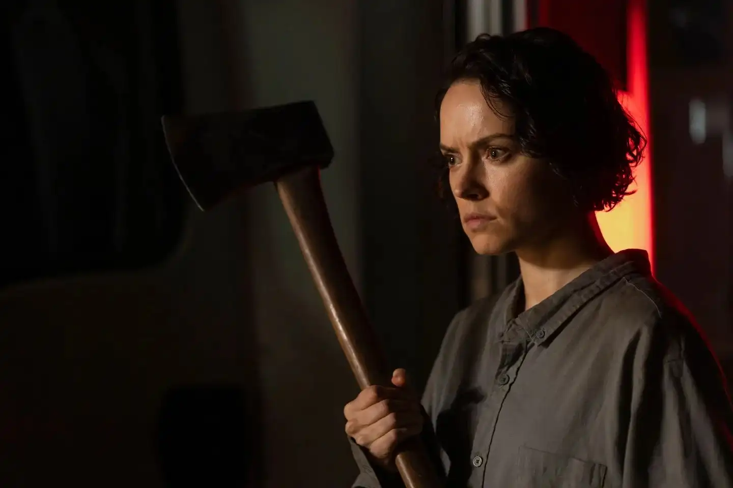 Movie Review: Daisy Ridley Holds Onto Hope in the Zombie Thriller ‘We Bury the Dead’ Movie Review: Daisy Ridley Holds Onto Hope in the Zombie Thriller ‘We Bury the Dead’